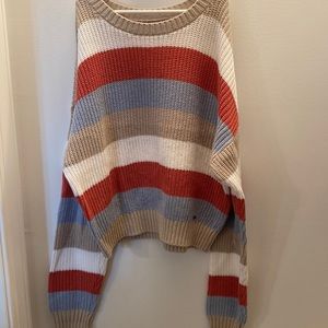 Hollister women’s sweater size small